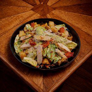CHICKEN & BACON CAESAR SALAD